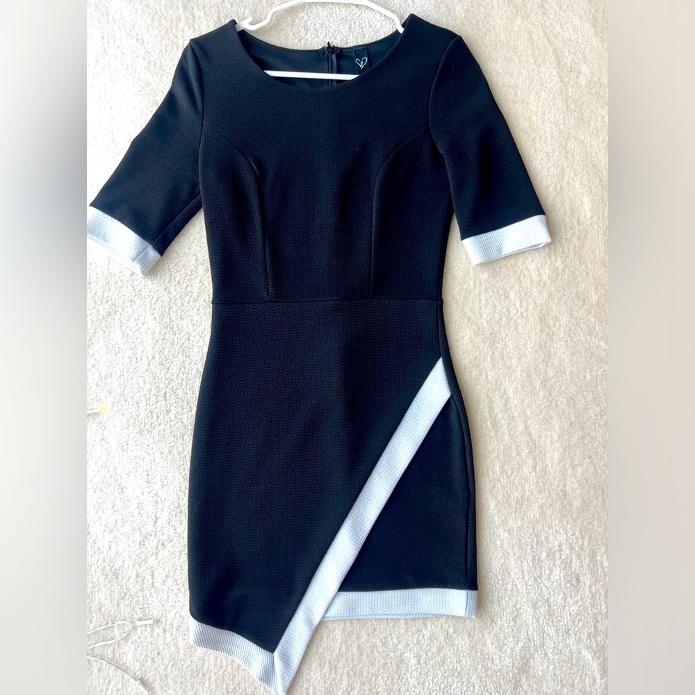 Windsor Black and White Asymmetrical Midi Dress